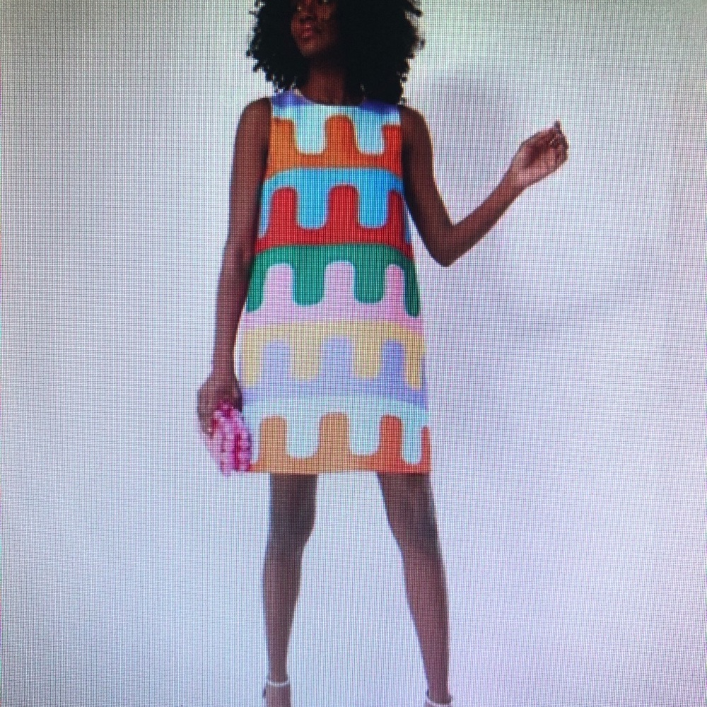 Beautiful summer colors ! Great fit .